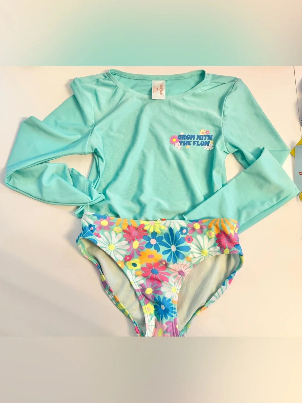 Cat & Jack Aqua Floral two Piece Rash Swimsuit & striped 2 piece bathing suits
